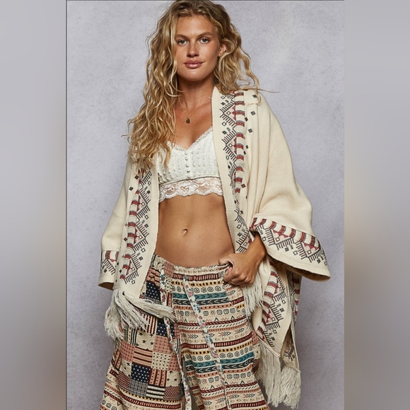 #835 POL Relaxed Fit Poncho With Aztec Inspired Detailing